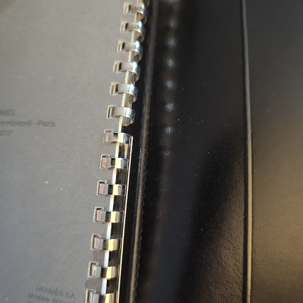 ‼️Sale‼️Hermès Black Spiral Notebook with White Logo - Picture 5 of 10